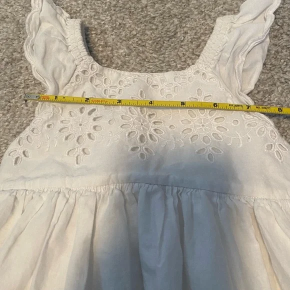 GAP White Eyelet Flutter Sleeve Summer Kids Dress - Picture 6 of 6